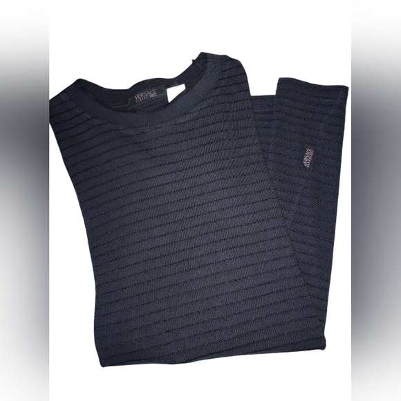 Men's Versace Classic V2 Ribbed Knit Short Sleeve Shirt. Crew Neck. Size Medium - Picture 1 of 6